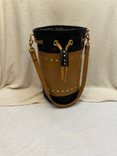 Load image into Gallery viewer, Women's Leather Bucket Bag Black and Tan